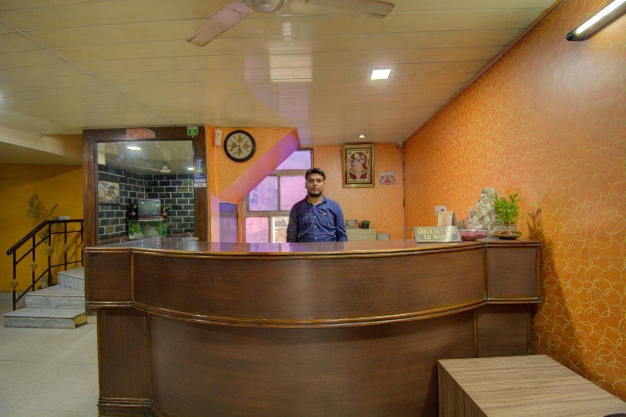 Oyo 16002 Hotel Shaan Jaipur Eksteriør bilde
